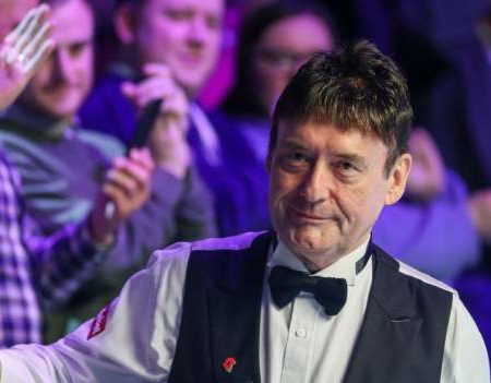 UK Snooker Championship 2022: Jimmy White and champion Zhao Xintong beaten in York