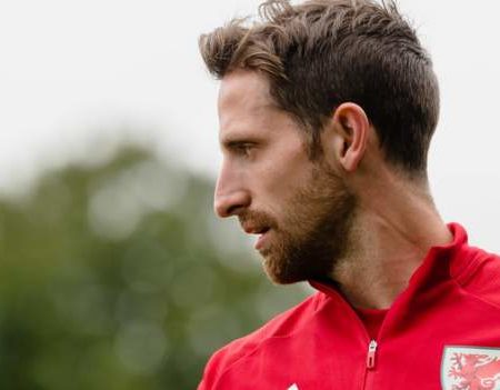 Joe Allen: Wales midfielder hopes to be fit for World Cup opener