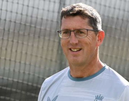 Jon Lewis named as England women’s head coach