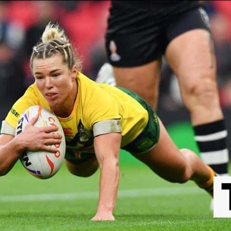 Women’s Rugby League World Cup final: Emma Tonegato scores another try for dominant Australia