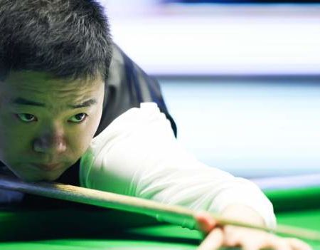 Ding Junhui: Three-time champion beats Tom Ford to reach UK Championship final