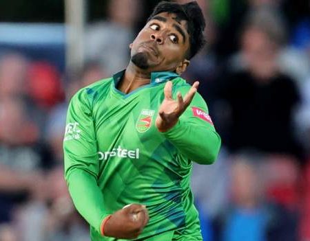 Pakistan v England: Tourists add leg-spinner Rehan Ahmed, 18, to Test squad