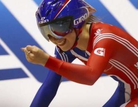 Track Worlds: Laura Trott wins omnium as Kenny beats Hoy