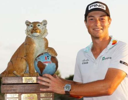 Hero World Challenge: Viktor Hovland holds off Scottie Scheffler to retain title