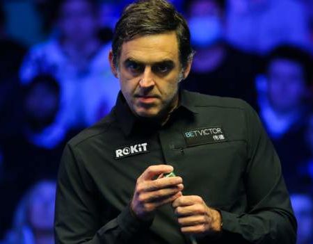 English Open: Ronnie O’Sullivan survives scare to reach second round