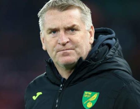 Dean Smith: Norwich City sack head coach after three defeats in four