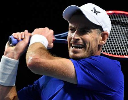 Battle of the Brits 2022: Andy Murray beats Jack Draper after Dan Evans wins opener