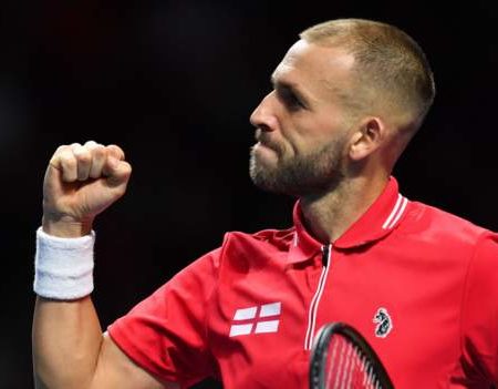 Battle of the Brits: Dan Evans beats Andy Murray as England win title