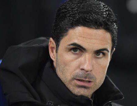 Mikel Arteta plays down Arsenal’s title hopes despite seven-point lead at New Year