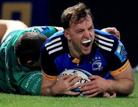 United Rugby Championship: Leinster hammer Connacht to remain unbeaten