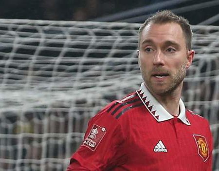 Christian Eriksen: Manchester United midfielder ‘out until late April or early May’