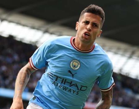 Joao Cancelo: Bayern Munich in talks to sign Manchester City defender