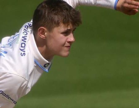 Archie Lenham: Sussex leg-spinner extends contract at Hove