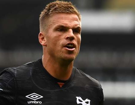 Gareth Anscombe: Wales fly-half set for early Ospreys return