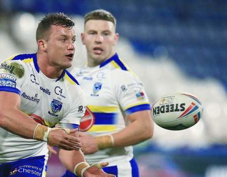 Super League: Warrington Wolves 36-20 Salford Red Devils – Wire comeback maintains winning start