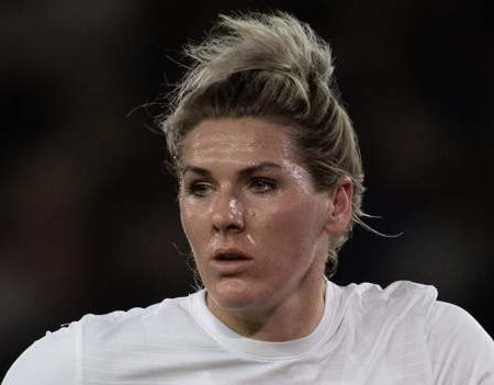 Millie Bright: England defender pulls out of squad for Brazil and Australia friendlies