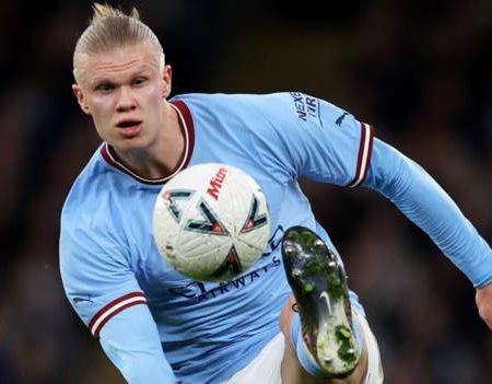 Erling Haaland injury to be assessed before Manchester City v Liverpool