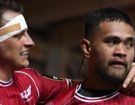 European Challenge Cup: Scarlets 19-7 Brive – ‘Magic’ Fifita try sends hosts into last eight