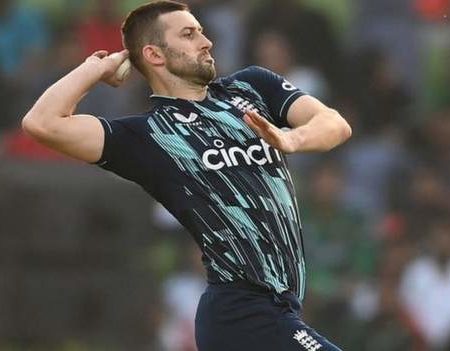 IPL 2023: England’s Mark Wood takes five wickets in Lucknow Super Giants win