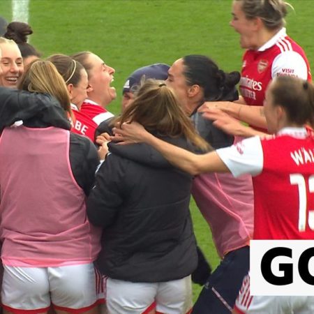 WSL: Katie McCabe scores brilliant winner for Arsenal against Manchester City