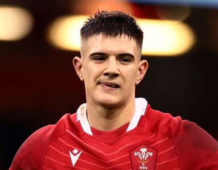 Rugby World Cup 2023: Centre Joe Hawkins left out of Wales squad with 10 uncapped players named