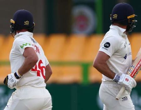 County Championship: Cooke and Neser take Glamorgan ahead of Foxes