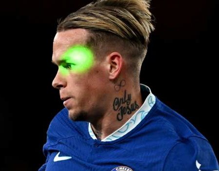 Mykhailo Mudryk: Man, 21, arrested for shining laser at Chelsea winger during Arsenal defeat