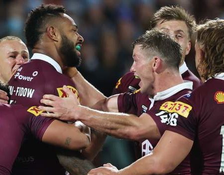 State of Origin 2023: Queensland fight back for fine 26-18 win over New South Wales in game one