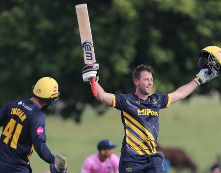 T20 Blast: Chris Cooke hits Glamorgan’s fastest-ever T20 century as Glamorgan beat Middlesex