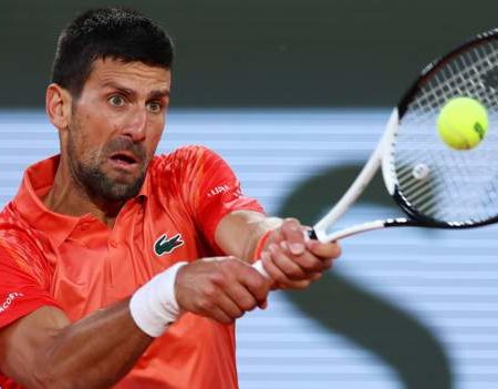 French Open 2023 results: Novak Djokovic, Carlos Alcaraz and Stefanos Tsitsipas advance to third round