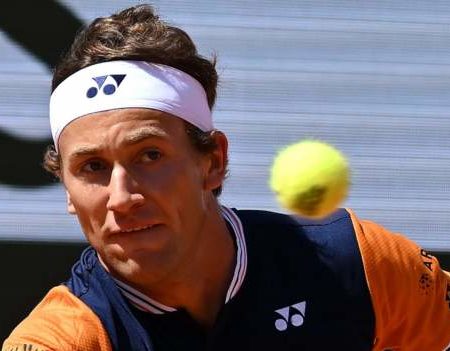 French Open 2023 results: Casper Ruud through to third round