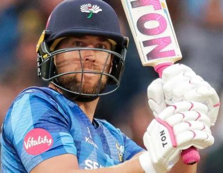 T20 Blast: Yorkshire claim Roses victory plus wins for Essex and Derbyshire Falcons