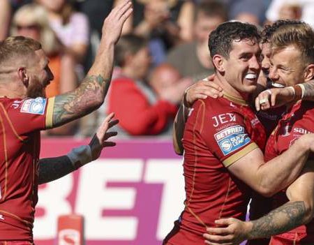 Super League: Wigan Warriors 22-46 Catalans – Johnstone hat-trick helps Dragons move top