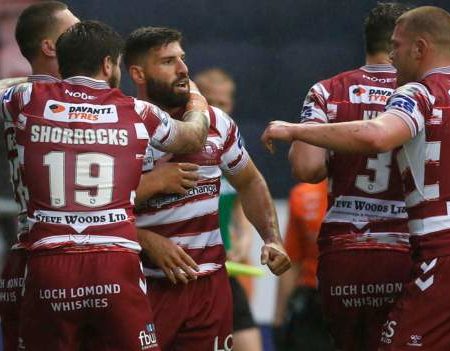 Super League: Wigan Warriors 22-6 Huddersfield Giants – Abbas Miski double helps hosts win again