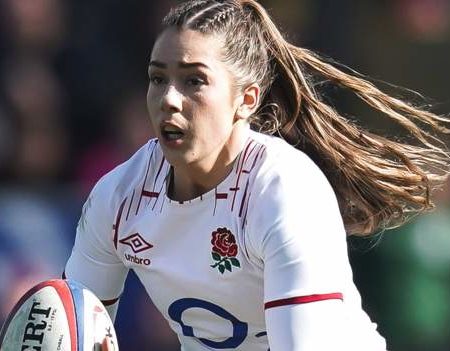 Holly Aitchison: Bristol Bears sign England fly-half from Saracens