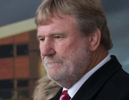 Derek Quinnell becomes Scarlets president