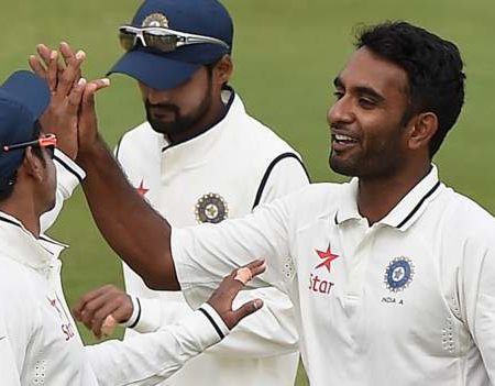 Jayant Yadav: Middlesex sign India spinner for final month of season