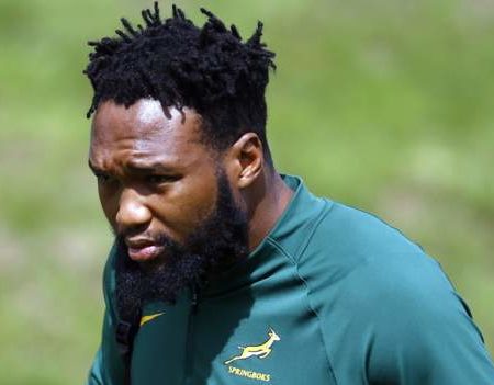 Lukhanyo Am replaces Makazole Mapimpi in South Africa squad