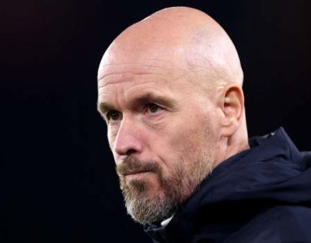 Manchester United v Newcastle United: Erik ten Hag does not want to dwell on defeat