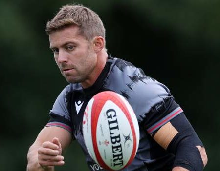 Leigh Halfpenny: Wales coach Warren Gatland backs southern hemisphere move for full-back