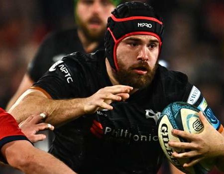 Morgan Morris: Number eight dreams of Wales cap and Ospreys silverware