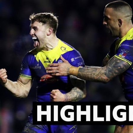 Warrington Wolves beat 12-man Hull FC to give Sam Burgess first win