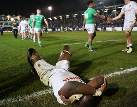 Under-20 Six Nations: England 32-32 Ireland – injury-time try denies hosts title