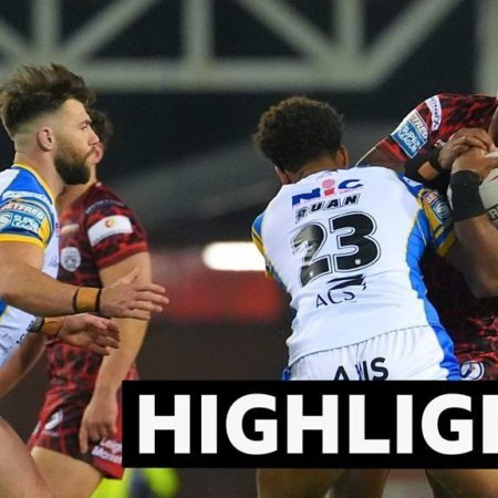 Leeds come from behind to seal win at Leigh