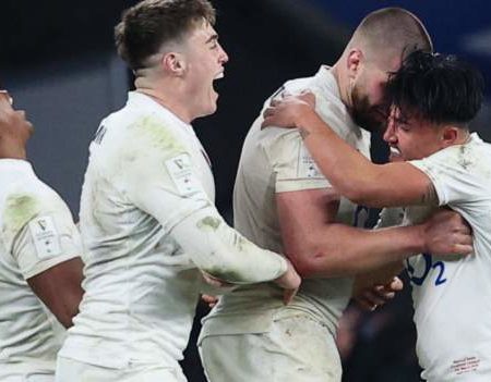 England 23-22 Ireland: Marcus Smith’s last-gasp drop-goal hands England thrilling win