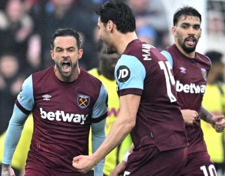 West Ham United 2-2 Burnley: Danny Ings denies former club rare win